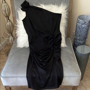 VENUS Black One-Shoulder Sheath Cocktail Dress